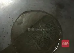 Illustration of how to make spicy crayfish 5