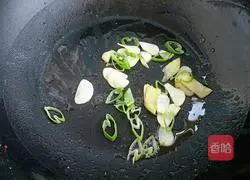 Illustration of how to make three delicacies from Northeast China 7