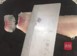 Illustration of how to make pickled fish 7