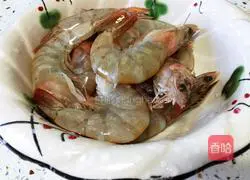 Illustration of how to make steamed shrimp with garlic vermicelli 4