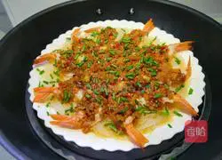 Illustration of how to make steamed scallops with garlic, vermicelli and shrimp 13