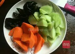 Illustration of how to make pickled pepper bullfrog 3