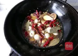 Hubei Braised Prawns (Spicy Crayfish) Recipe Illustration 4