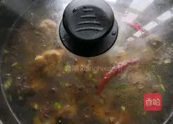 Illustration of how to make pork ribs and stewed potatoes 15