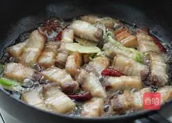 Illustration of Braised Pork and Potatoes Recipe 7