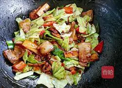 Illustration of twice-cooked pork with cabbage 13