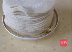 鲲Illustration of how to make fish dumplings 8