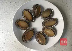 Illustration of how to steam abalone with vermicelli 3