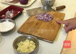 French black pepper steak recipe illustration 3