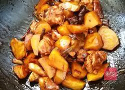 Illustration of how to make ground pot chicken 6