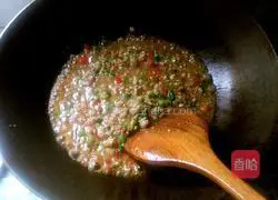 Illustration of how to make minced meat and mashed potatoes 9