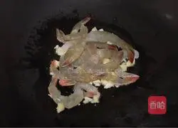 Illustration of how to make fried shrimps with broccoli 6