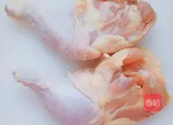 Illustration of how to make stewed chicken nuggets with dried mushrooms 4