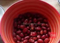 Kung Pao Illustration of how to make diced chicken at home 2