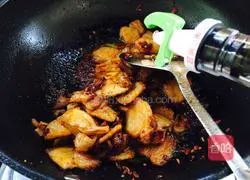 Illustration of twice-cooked pork 11