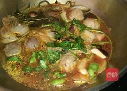 Illustration of homemade spicy hotpot 10