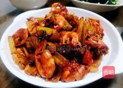 Illustration of how to cook shrimp fins in one pot 9