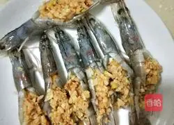 Garlic Illustration of how to make shrimps 1