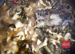 Illustration of how to cook fish with pickled vegetables 19