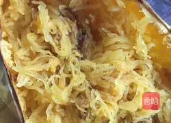 Illustration of how to make Western baked spaghetti squash 8