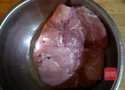 Illustration of how to make boiled pork slices 2