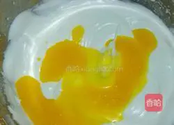 Strawberry Jam and Cream Cake Filling Illustration 4