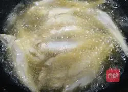 Illustration of how to make fried sardines 3