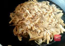 Illustration of how to make salty roasted white 7