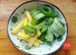 Illustration of how to make stir-fried shrimps 6