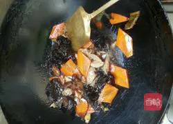 Illustration of how to make crispy pork slices 9