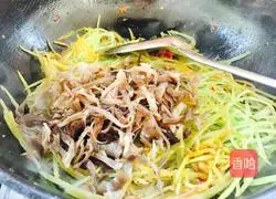 Illustration of how to make fish-flavored shredded pork 10