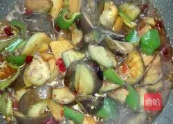 Illustration of how to make spicy ground three delicacies 16