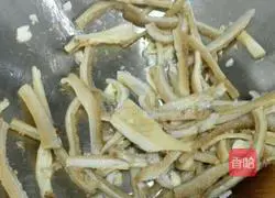Illustration of how to make stir-fried tripe 4