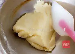 Strawberry Cream Puffs Recipe Illustration 4