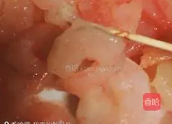 Illustration of how to cook shrimps with tomato sauce 1