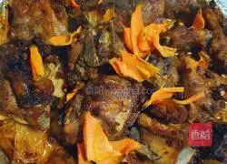 Illustration of how to make grilled pork ribs and vegetable platter 5