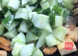 Illustration of how to make chowder 5