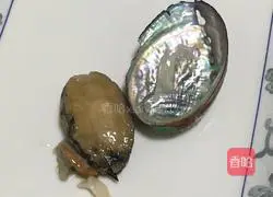 Illustration of how to make abalone with scallion oil 3