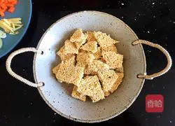 Golden Crispy Shrimp Recipe Illustration 3