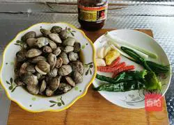 Illustration of how to make spicy fried clams 1