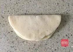 Illustration of how to make scallop steamed buns 4