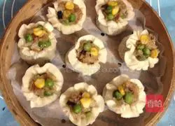 Illustration of how to make siomai 10