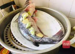 Illustration of how to cook steamed pike 4