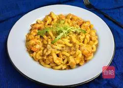 Illustration of how to make tomato and shrimp bent tube pasta 9