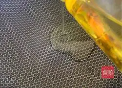 Illustration of how to make tomato beef brisket 5