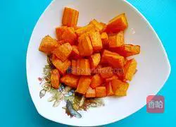 Spicy stir-fry Illustration of Sanding's practice 8