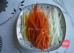 Illustration of Northeastern Pot Bun Pork 3