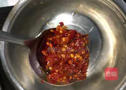 Illustration of how to make pickled pepper and hairtail fish 8