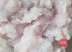 Illustration of how to make homemade fish balls 2