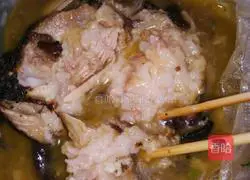 How to cook banana flowers with Dongpo pork Illustration 1